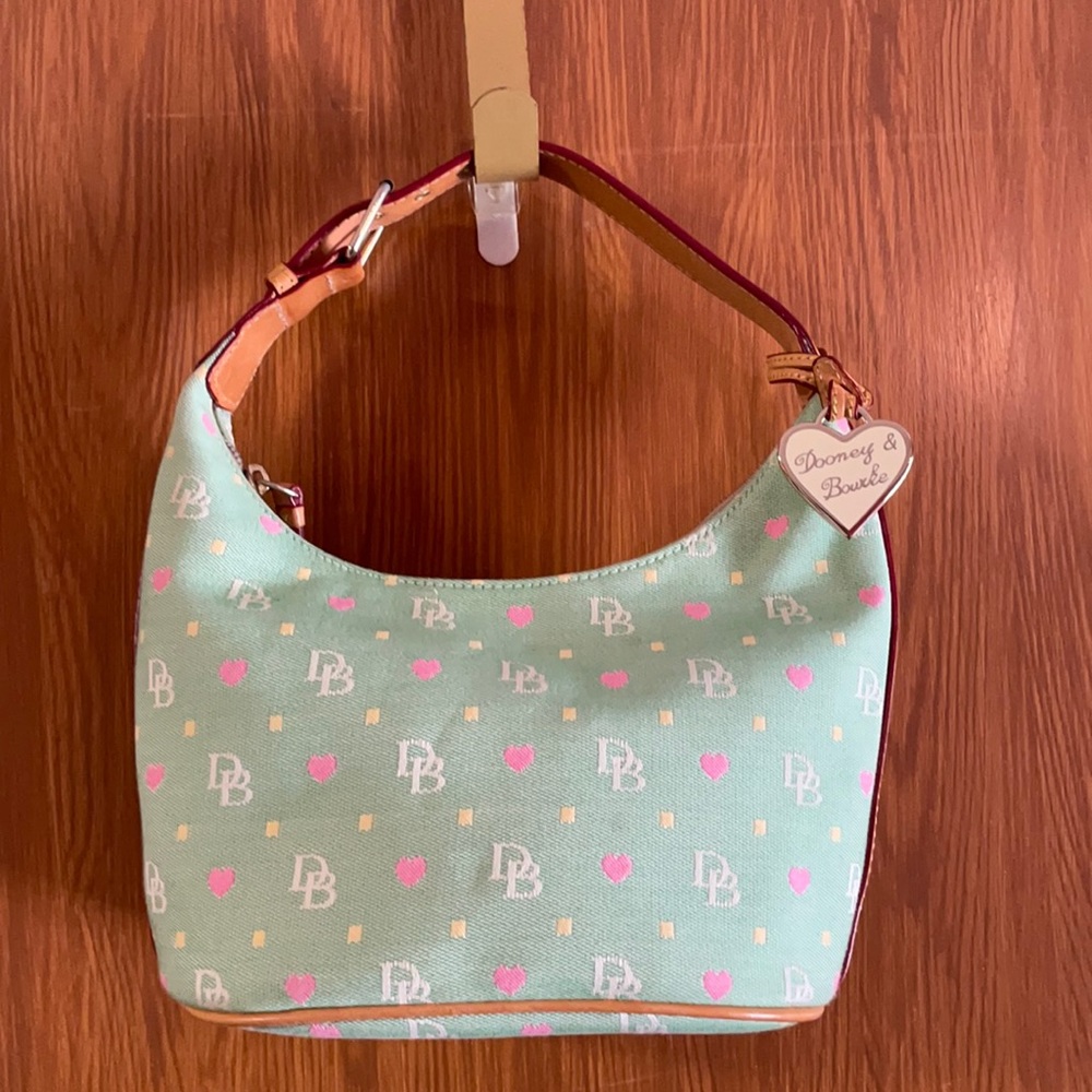 Dooney & Bourke small bucket bag